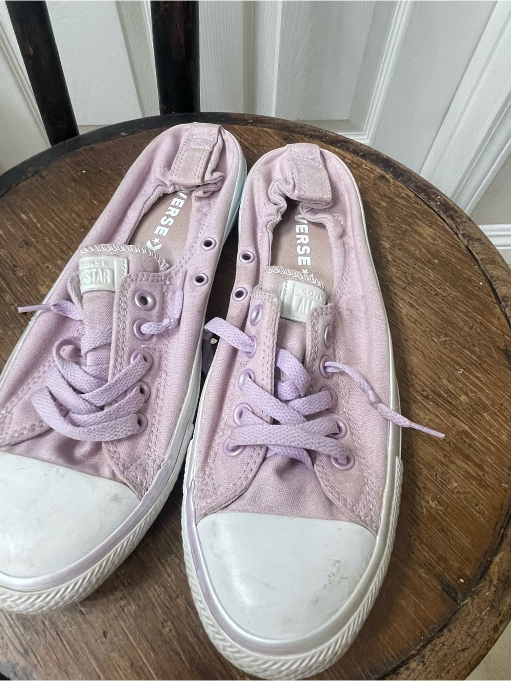 Converse Women's Lavender Canvas Low-Top Sneakers